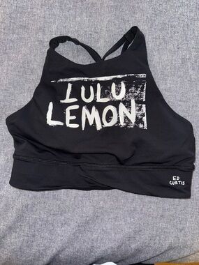 Lulu Lemon longline entertainment sports bra. Size 10